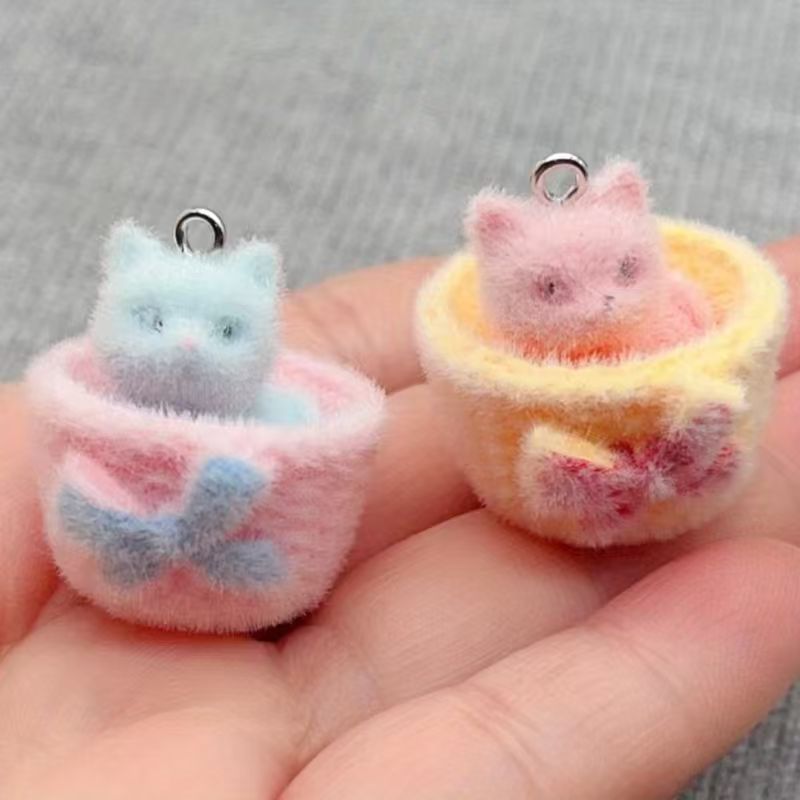 Resin Art Jewelry Kit - 4 stuks 3D pluche hars kattenhangers,